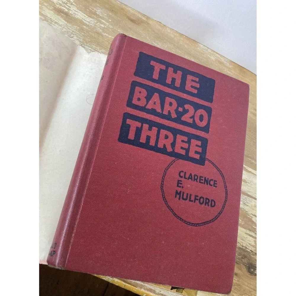 Vintage HCDJ Western themed books The Bar 20 Three + Thirsty Range Mann 1940's